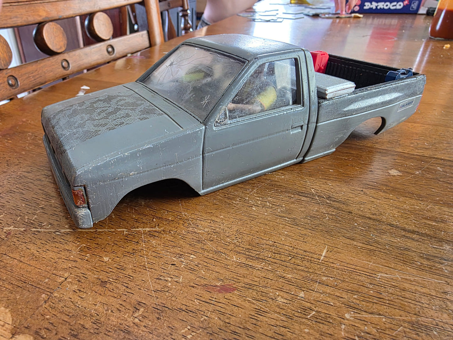 1/24 Scale Nissan D21 — Painted Body & Interior
